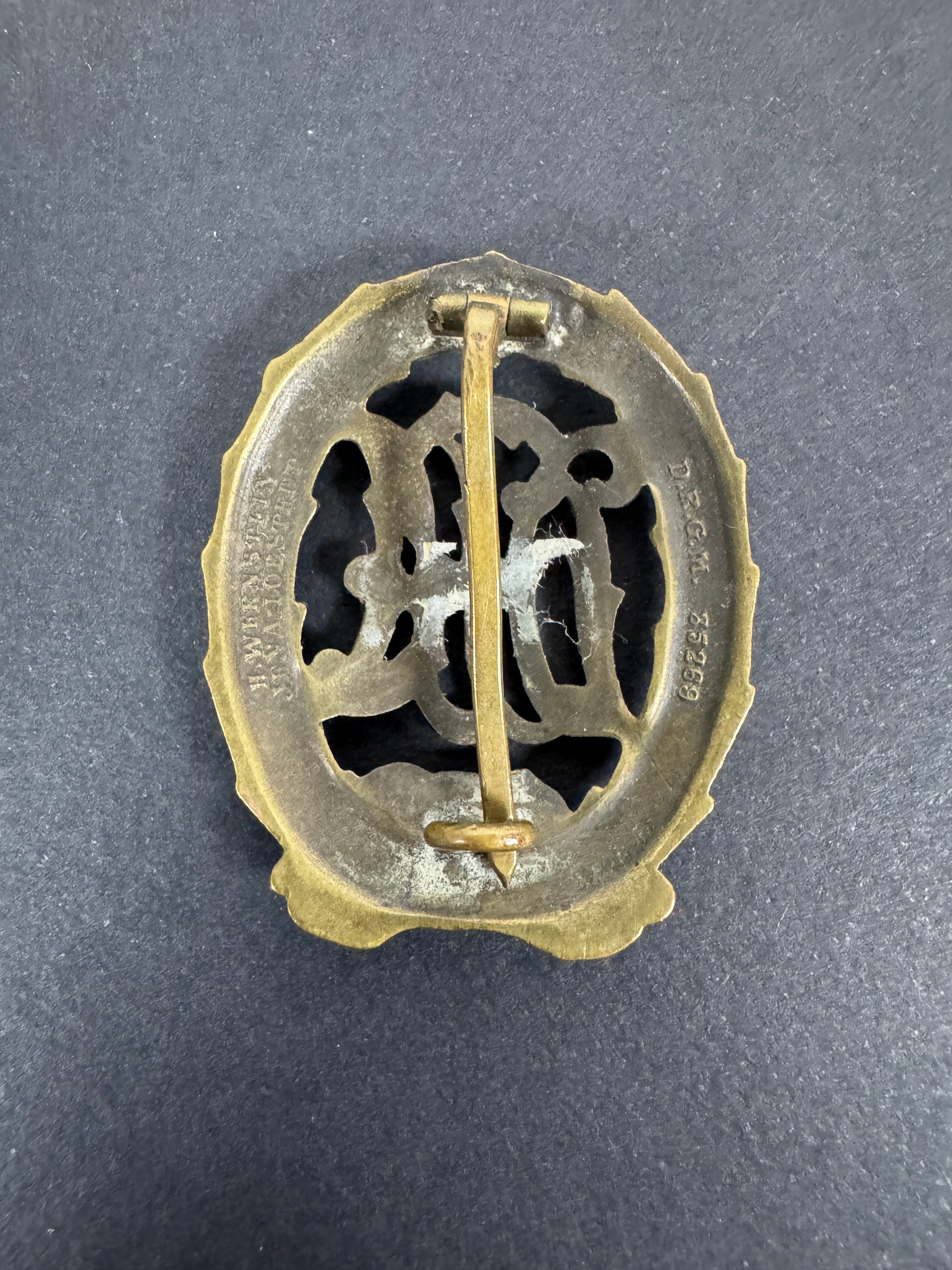 Pre WW2 German DRA Sports Badge in Bronze "Wernstein Jena" – An early Third Reich period "Deutscher Reichsausschuss für Le...