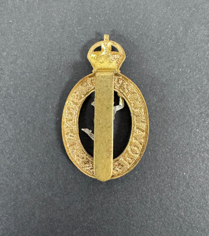 WW2 British Army Royal Corps of Signals Cap Badge – An original other ranks cap badge of The Royal Corps of Signals. 29 x