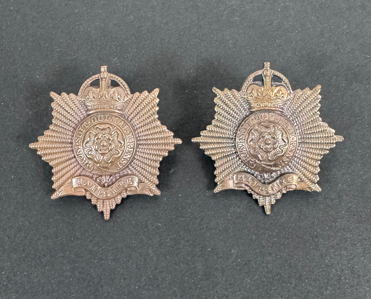 WW2 British Army Hampshire Regiment Officer's Collar Badges (Pair)