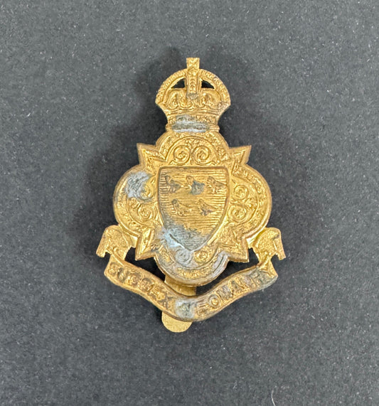 WW2 British Army Sussex Yeomanry Cap Badge