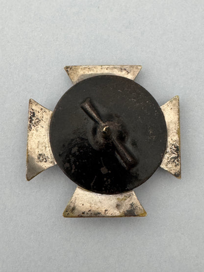 WW1 German Army 1914 Iron Cross 1st Class Medal Screw Back Victoria DRGM