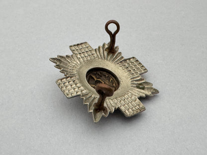 WW1 British Army Scots Guards Sergeant's (SNCO) Bi-metal Cap Badge