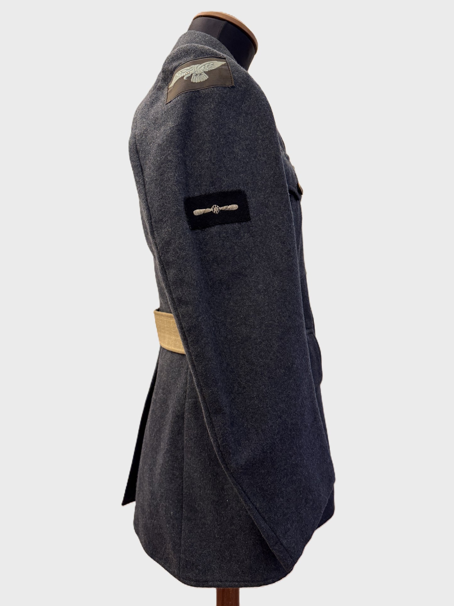 WW2 British RAF Royal Air Force Airman (LAC) Uniform Tunic 1942 – Original Second World War British Service Dress Tunic ta...