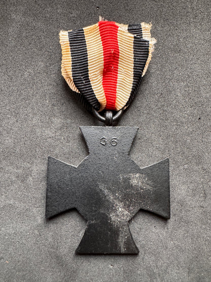 Photo 2 of WW1 German Hindenburg Cross for War Widows G6 - collectible militaria item
