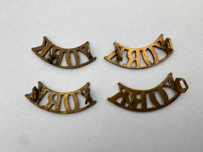 WW1 British Army Yorkshire Regiment (Green Howards) Shoulder Titles (Pairs)