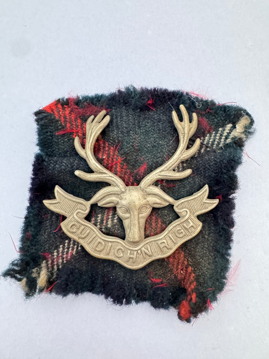 WW2 British Army Seaforth Highlanders Glengarry Cap Badge & Tartan