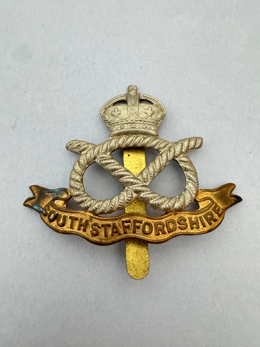 WW2 British Army The South Staffordshire Regiment Cap Badge