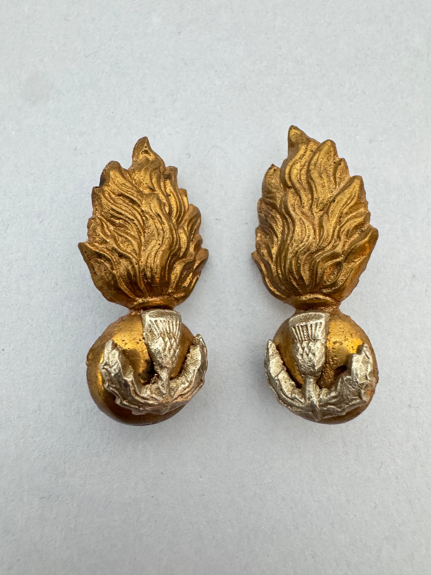 WW1 British Army Royal Scots Fusiliers Collar Badges