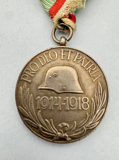 WW1 Hungarian Kingdom Commemorative Medal for Combatants 1914-1918