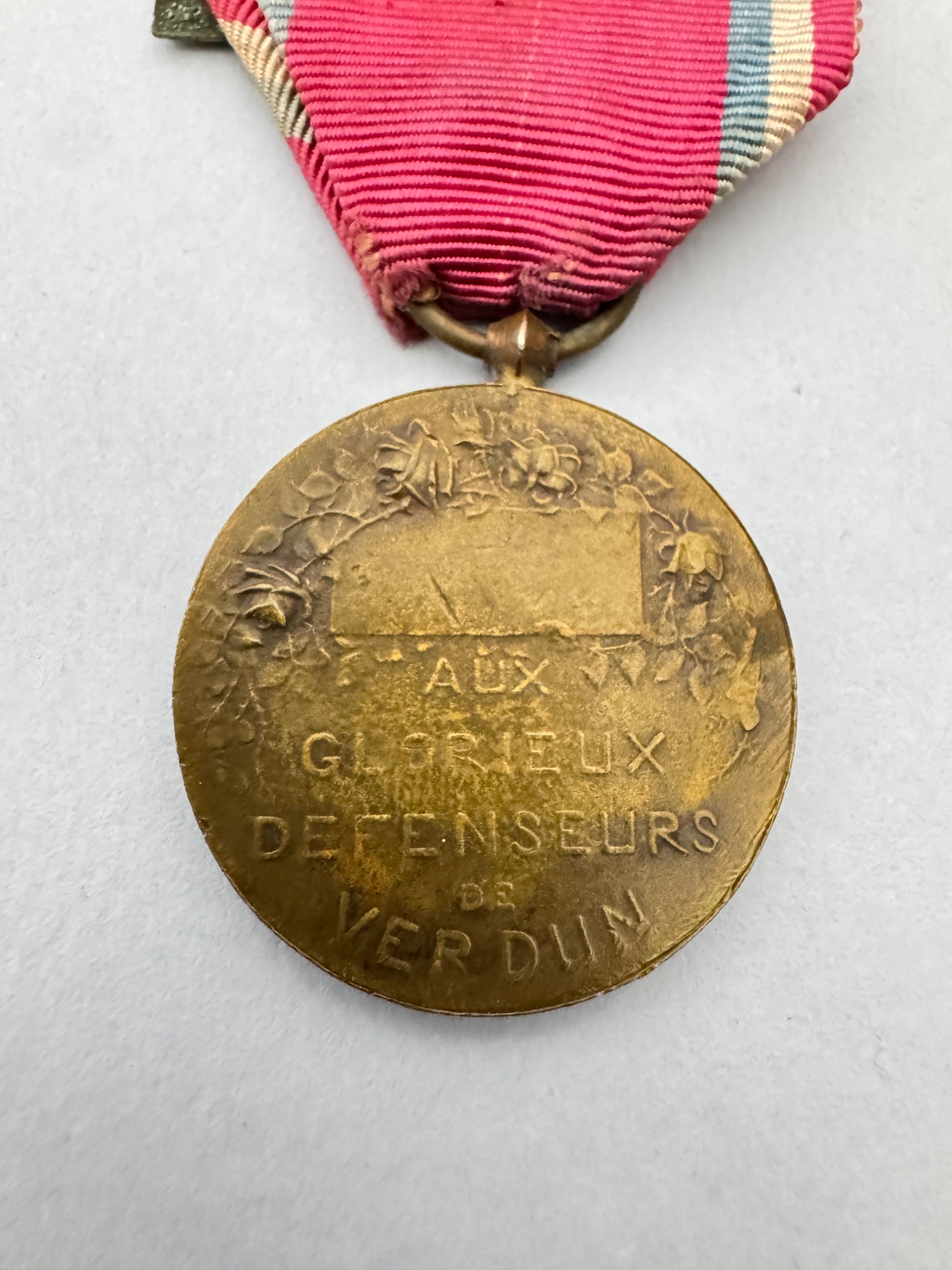 WW1 French Prud'homme Verdun Commemorative War Medal – An original French Verdun commemorative medal. The scarce Prud'homm...