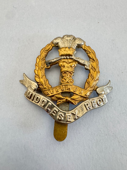 WW2 British Army Middlesex Regiment Cap Badge
