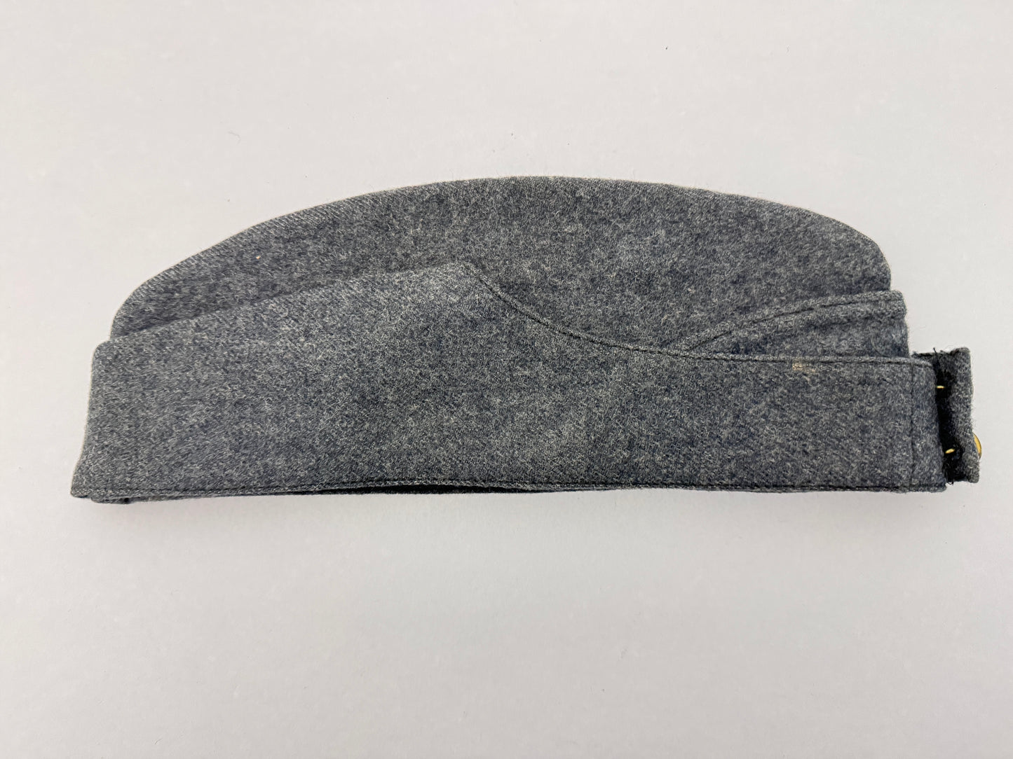 WW2 British RAF Royal Air Force Airman Side Cap 1942 Dated – Original Second World War British forage cap of a Aircraftsma...