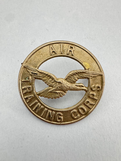 WW2 British RAF Air Training Corps Corps Cap Badge
