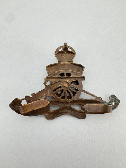 WW2 British Army Royal Artillery Officer's Cap Badge GAUNT