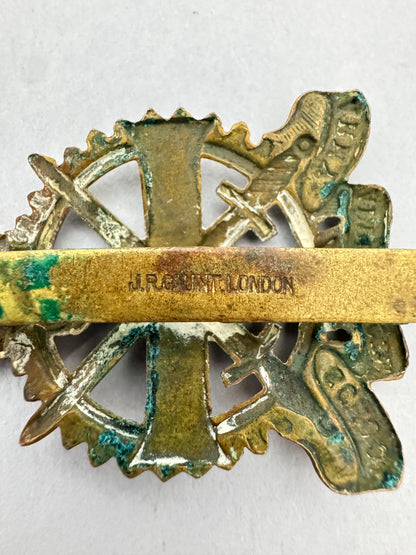 British Army (Engineering) Apprentices School Cap Badge GAUNT