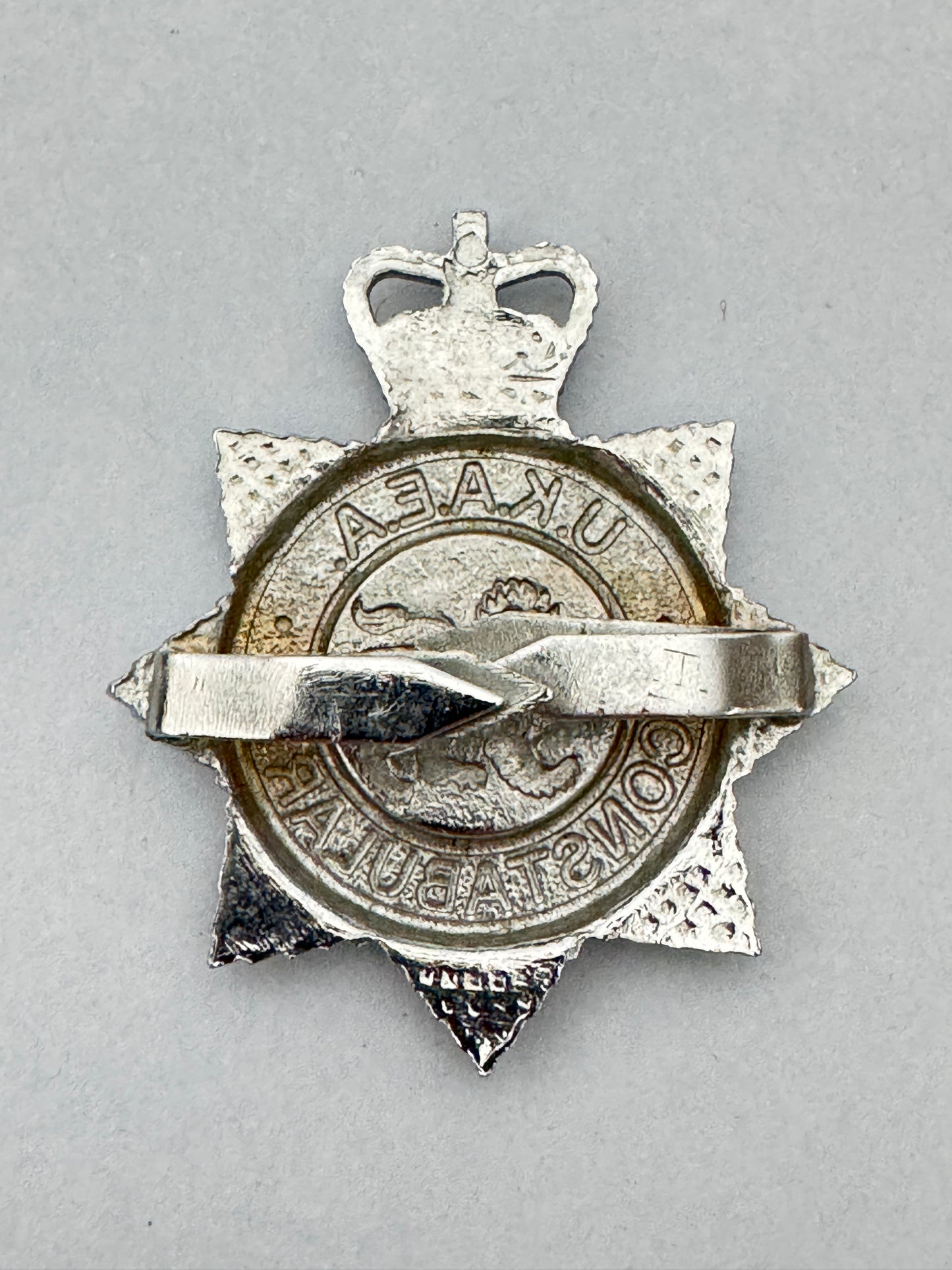 United Kingdom Atomic Energy Authority Constabulary Cap Badge UKAEA