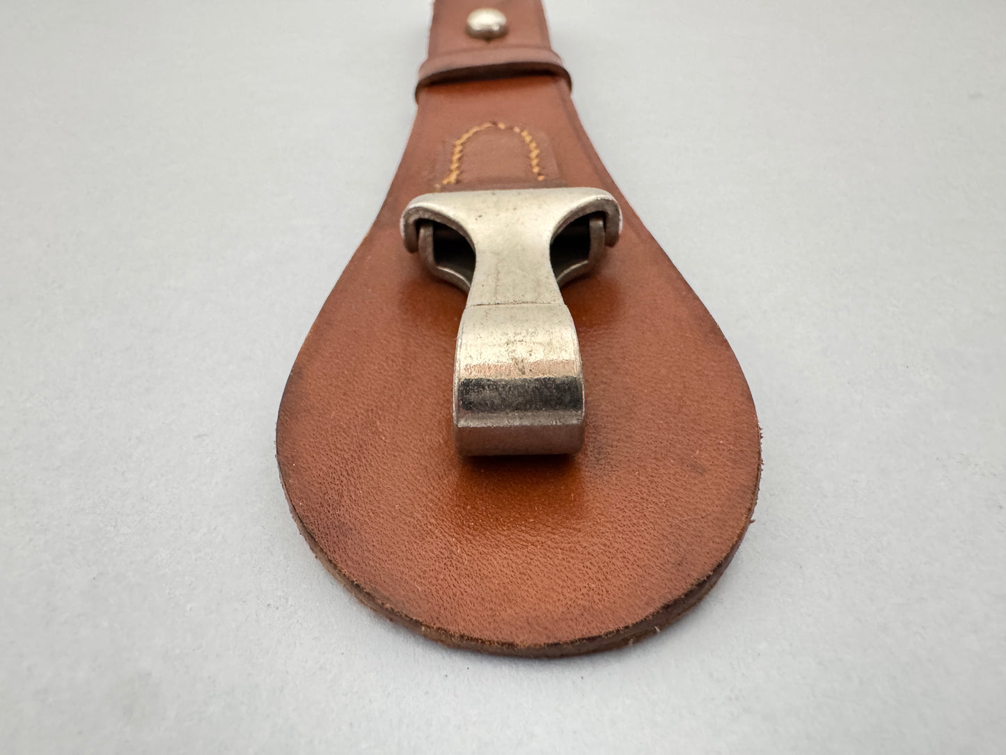 WW2 German Army Officer's Teardrop Leather Sword Hanger