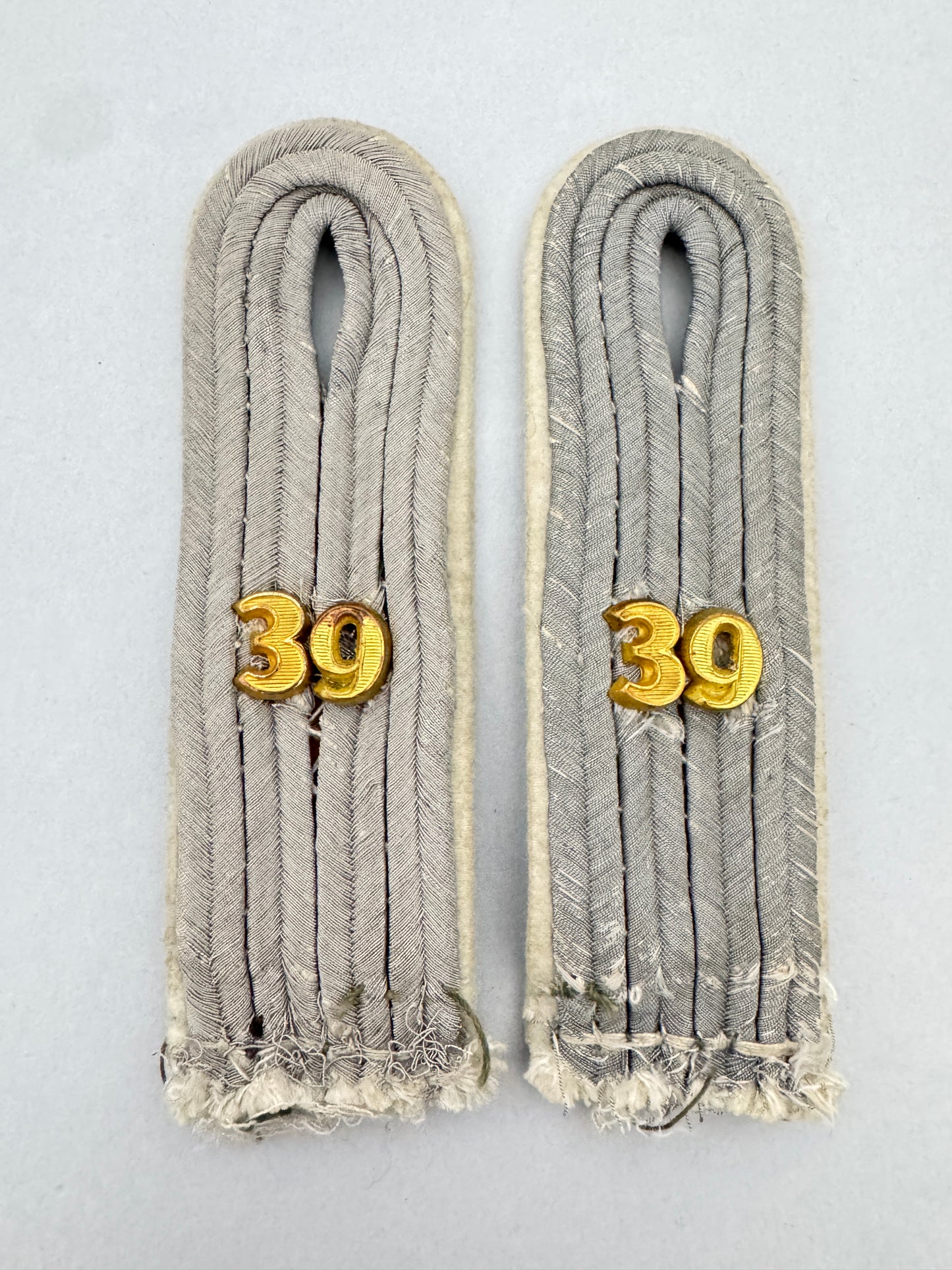 WW2 German Army 39th Infantry Regiment Officer Uniform Shoulder Board Epaulettes