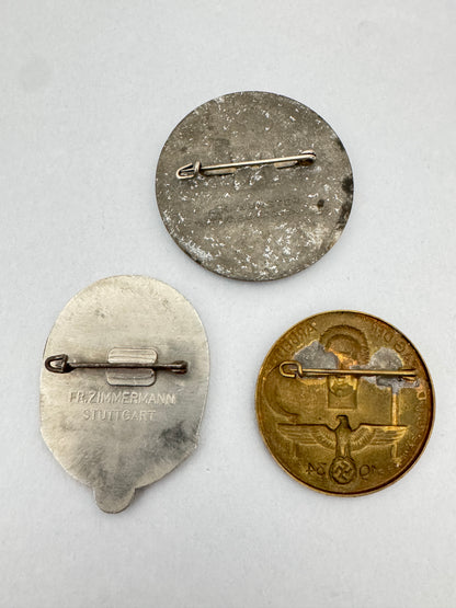 Third Reich Reichsparteitag Tinnie Badges – Three original Third Reich event 'tinnie' day badges. Tag Der Arbeit badges di...