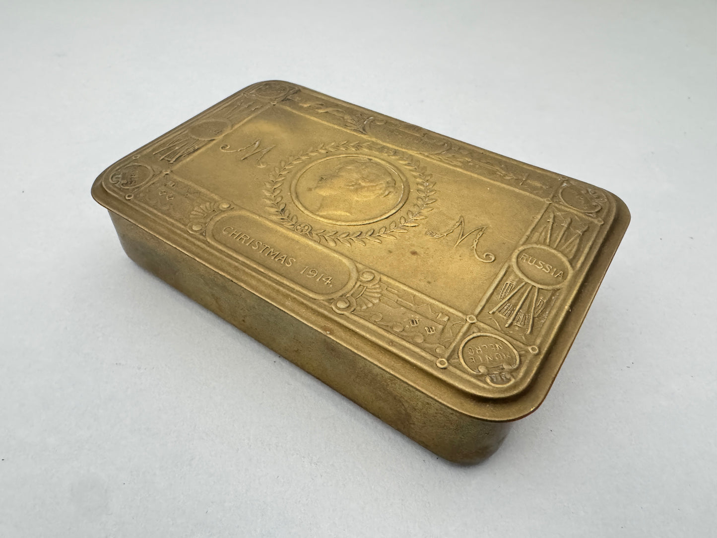 WW1 British Princess Mary Brass Gift Tin Christmas 1914 + Image of King George V