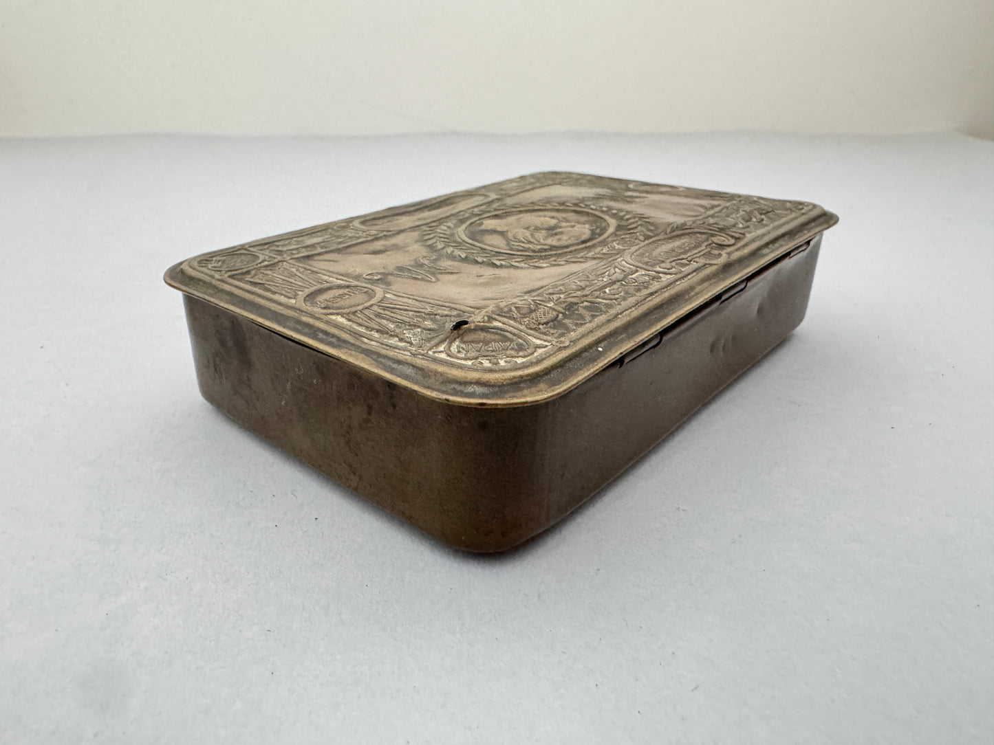 WW1 British Christmas 1914 Princess Mary Brass Gift Tin