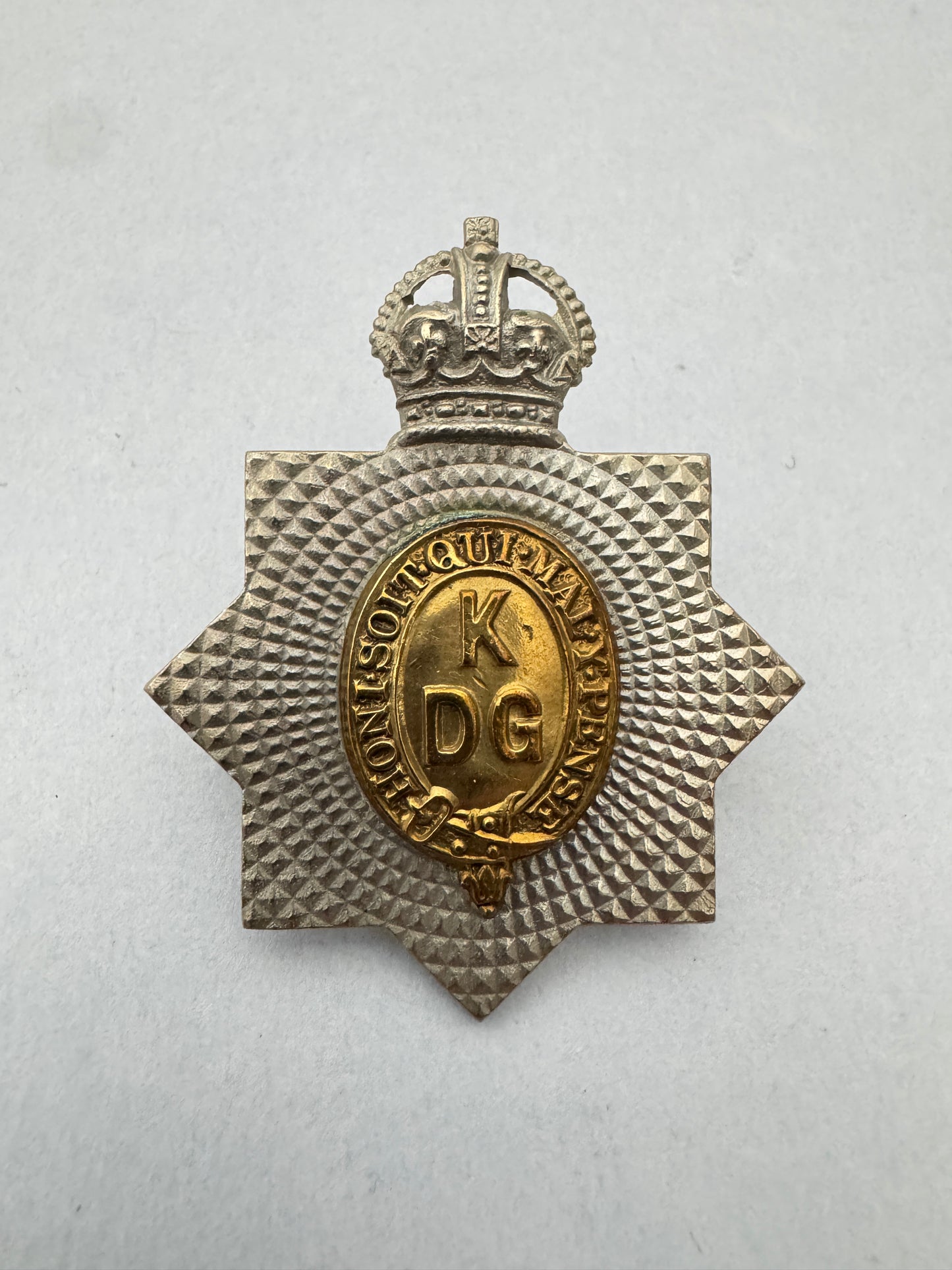 WW1 British Army King's Dragoon Guards Cap Badge KDG