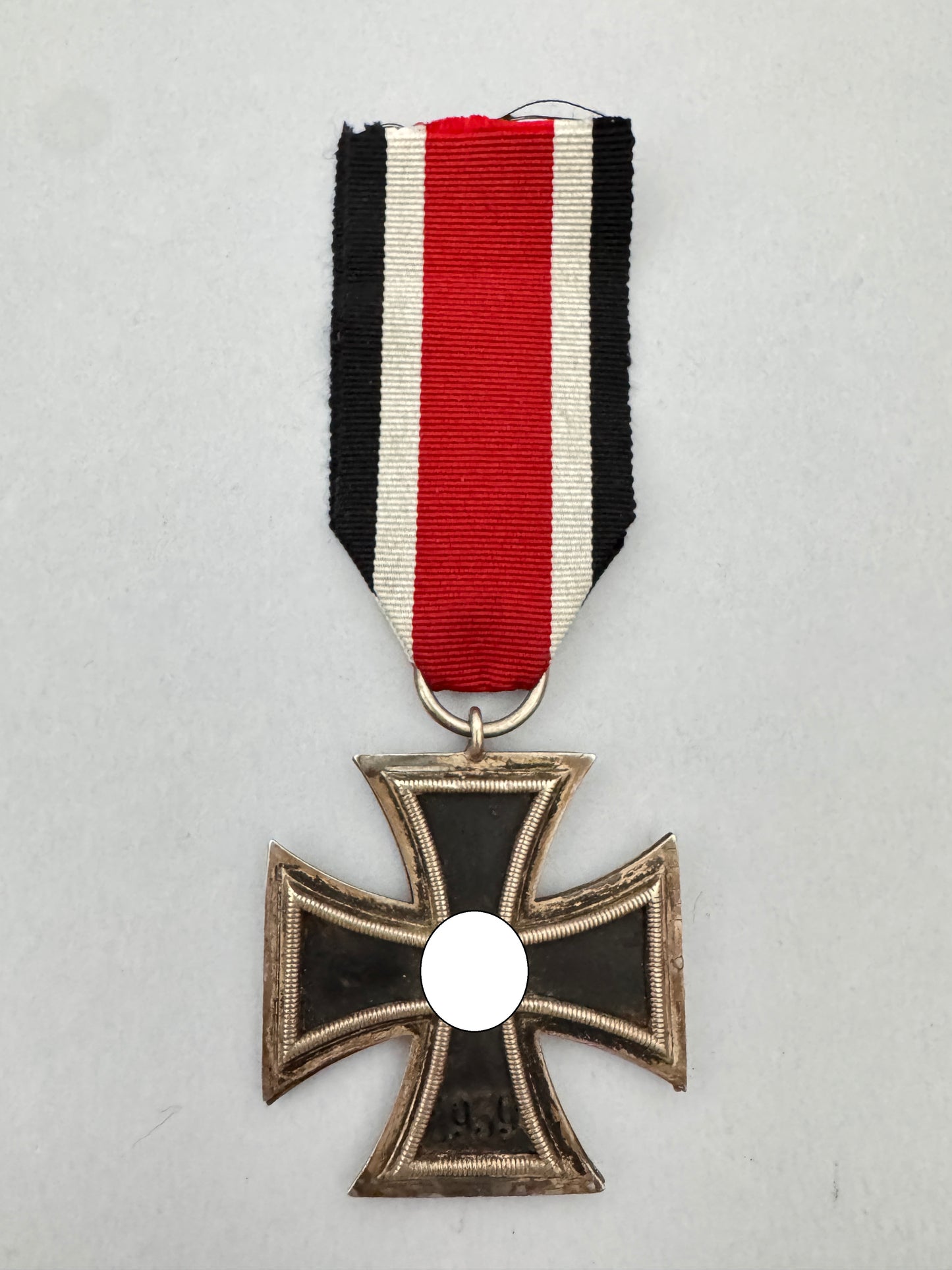 WW2 German Iron Cross Second Class Medal – An original 1939 Iron Cross 2nd Class. A German bravery award issued during World