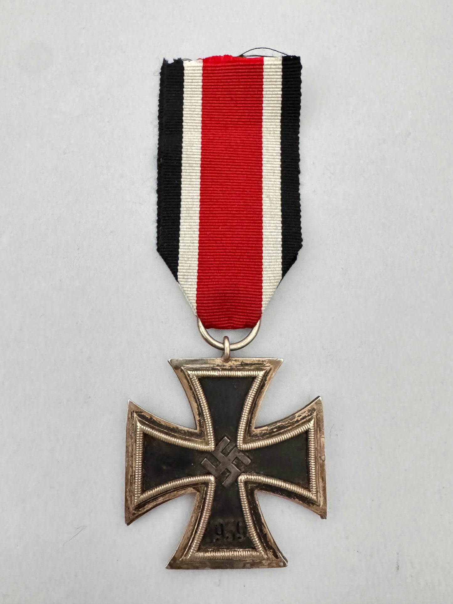 WW2 German Iron Cross Second Class Medal – An original 1939 Iron Cross 2nd Class. A German bravery award issued during World