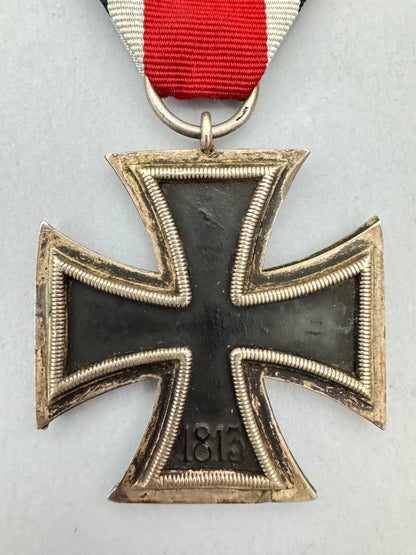 WW2 German Iron Cross Second Class Medal – An original 1939 Iron Cross 2nd Class. A German bravery award issued during World