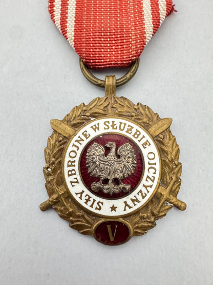 Poland, A lot of 5 State Medals and Awards