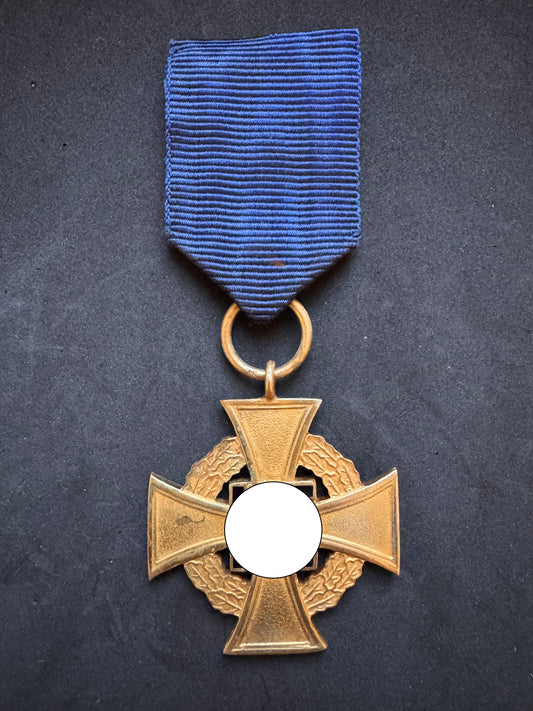 Photo 1 of Third Reich Civil Service 40-Year Long Faithful Service Medal - collectible militaria item