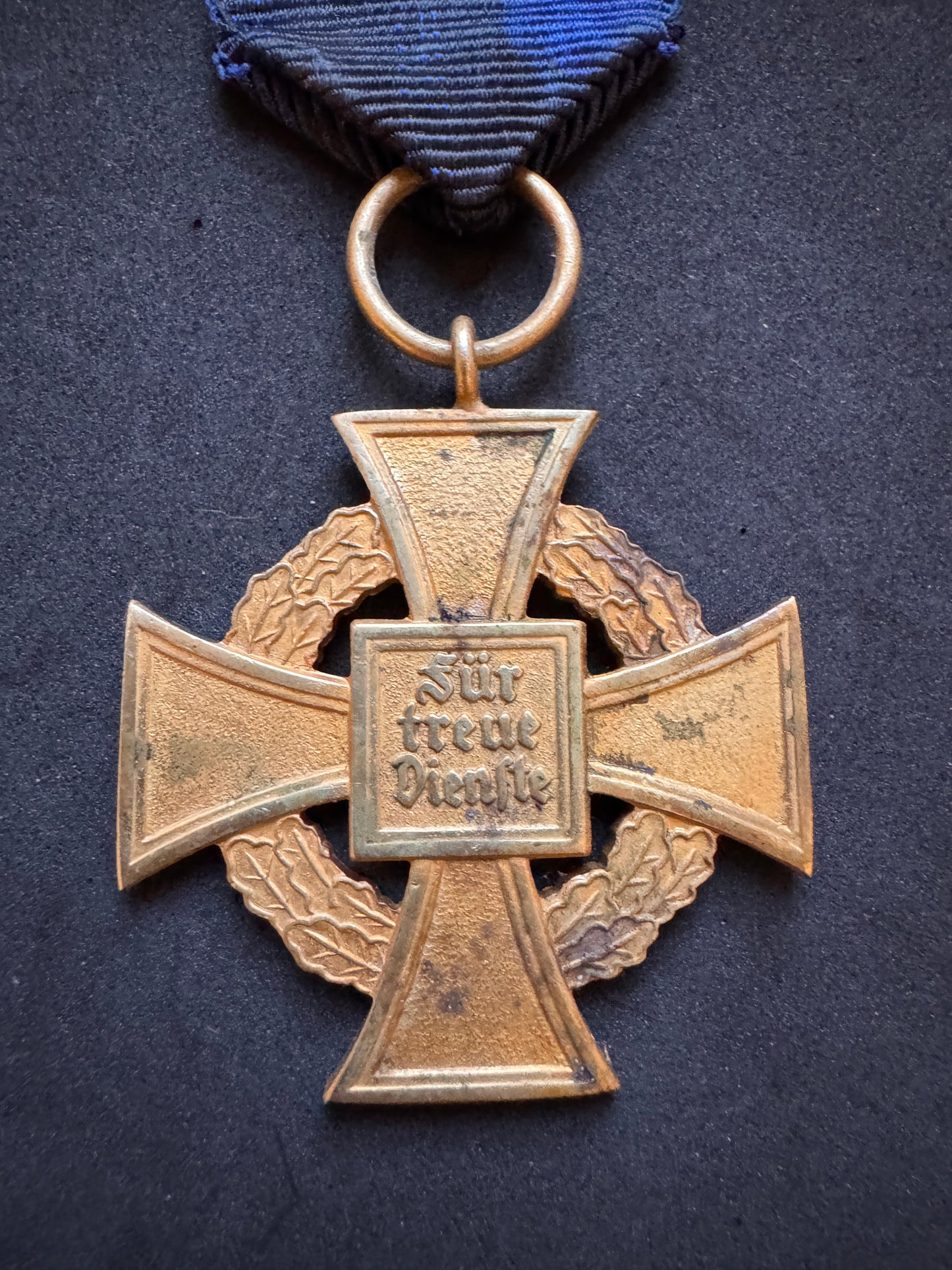 Photo 5 of Third Reich Civil Service 40-Year Long Faithful Service Medal - collectible militaria item