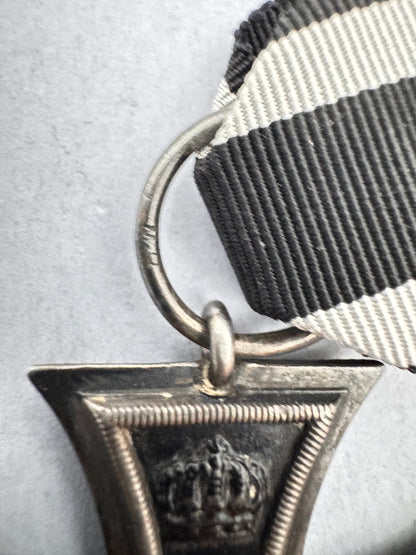 WW1 German Prussian 1914 Iron Cross 2nd Class Medal M.O