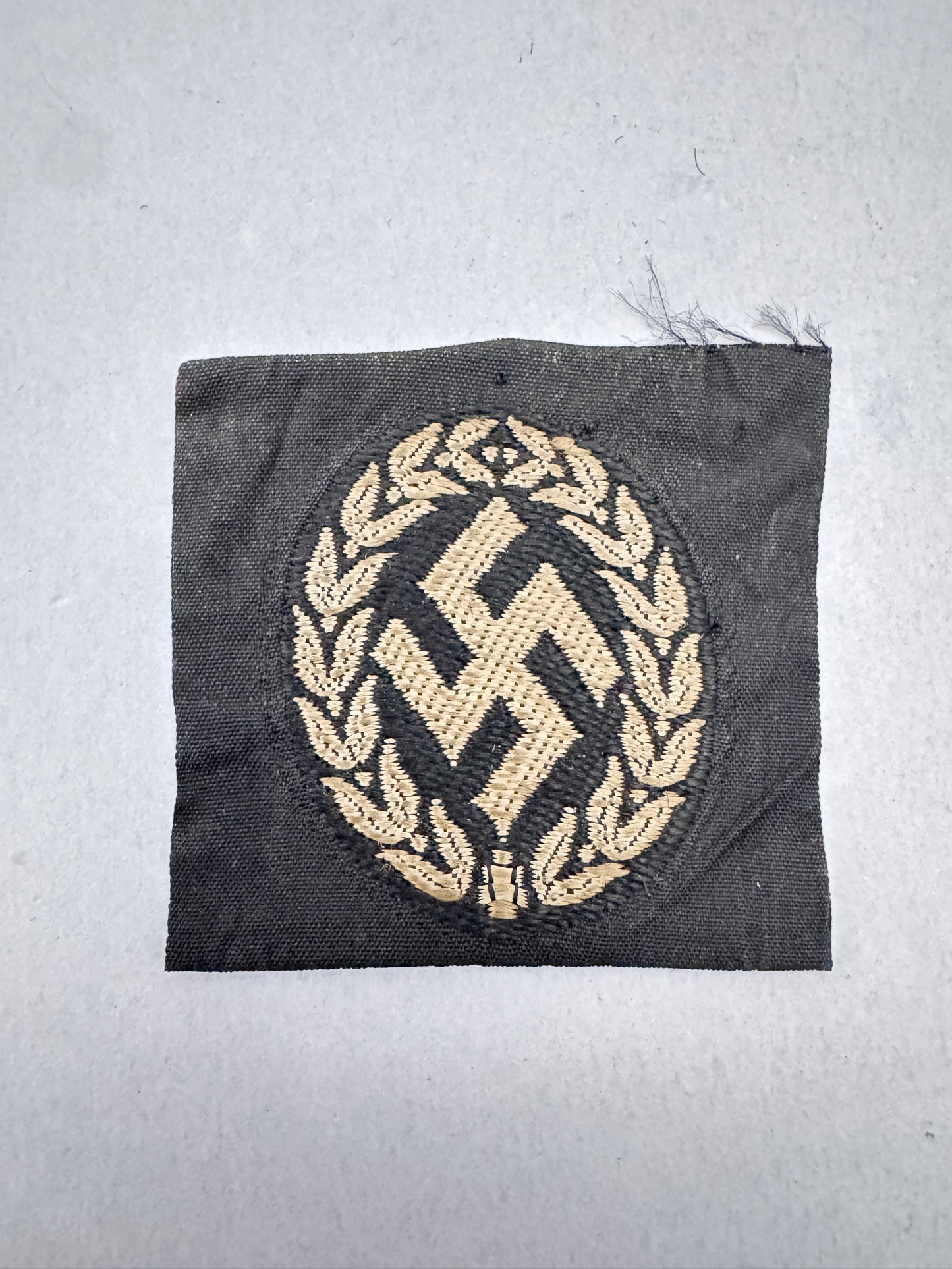 WW2 German Auxiliary Police Officer Schuma Cloth Cap Badge