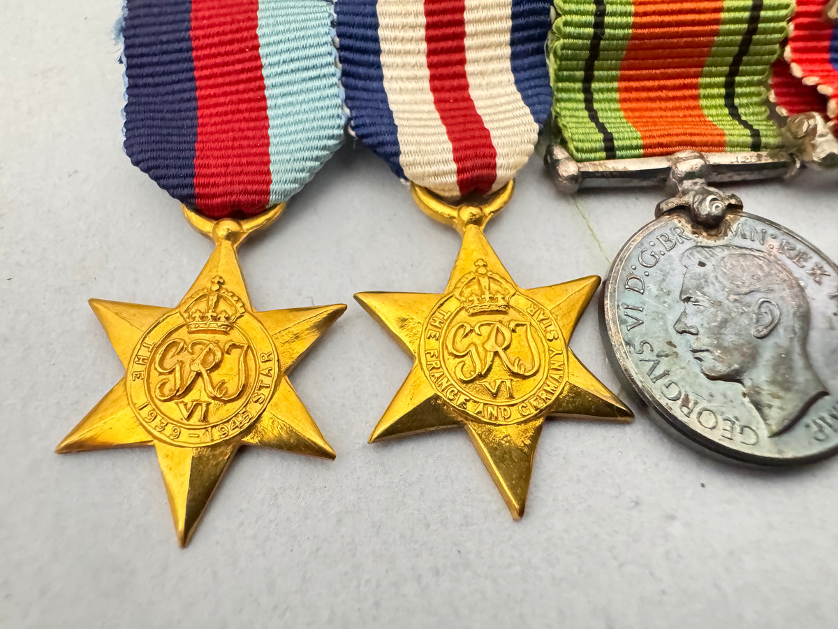 WW2 British France & Germany Campaign Star Miniature Medal Bar Group