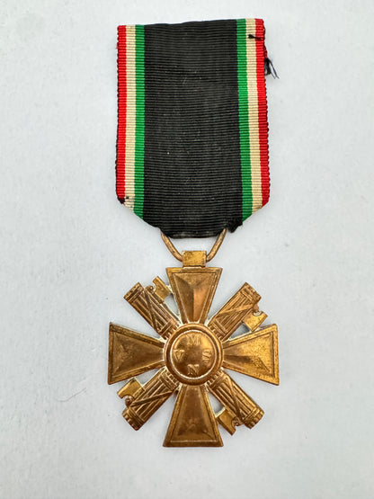 Fascist Italy, MVSN 10 Year Long Service Medal
