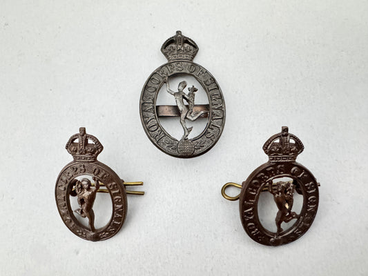 WW2 British Army Royal Corps of Signals Officer's Cap Badge & Collar Badges