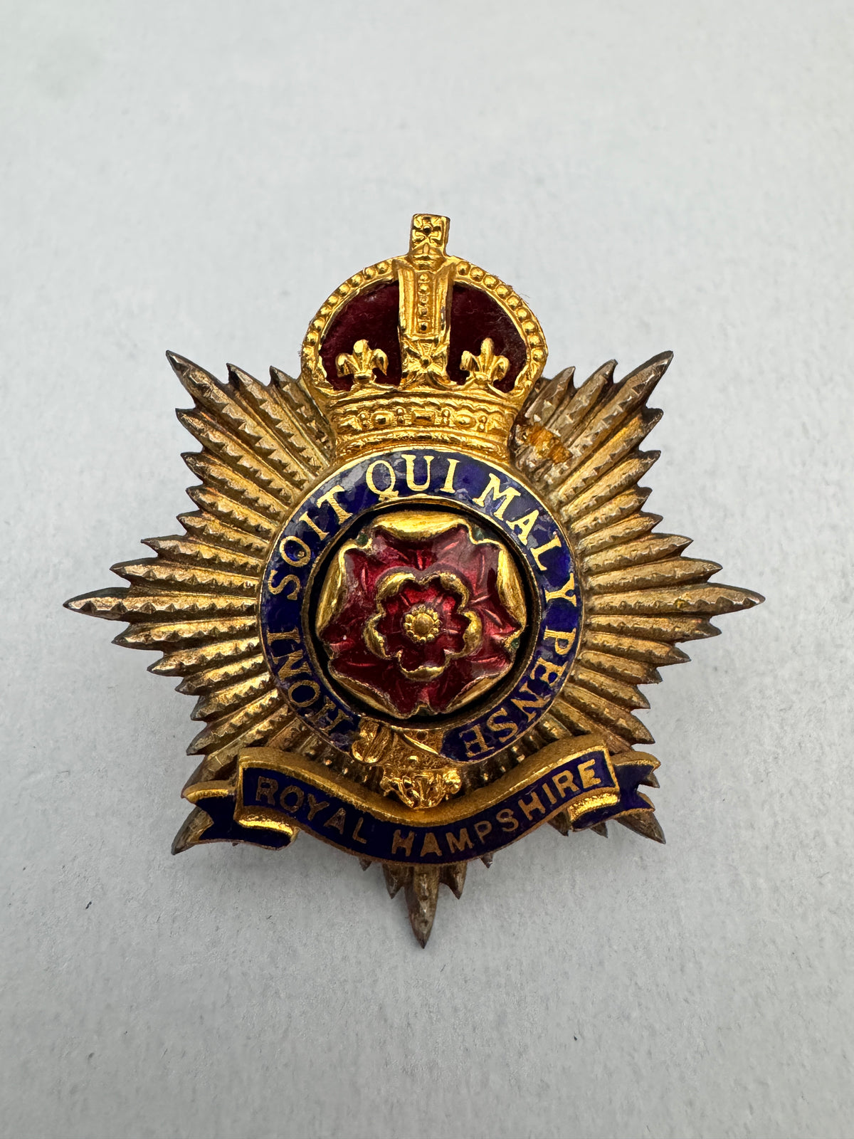 British Army Royal Hampshire Regiment Officer's Cap Badge