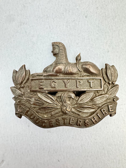 WW2 British Army Gloucestershire Regiment Officer Cap Badge