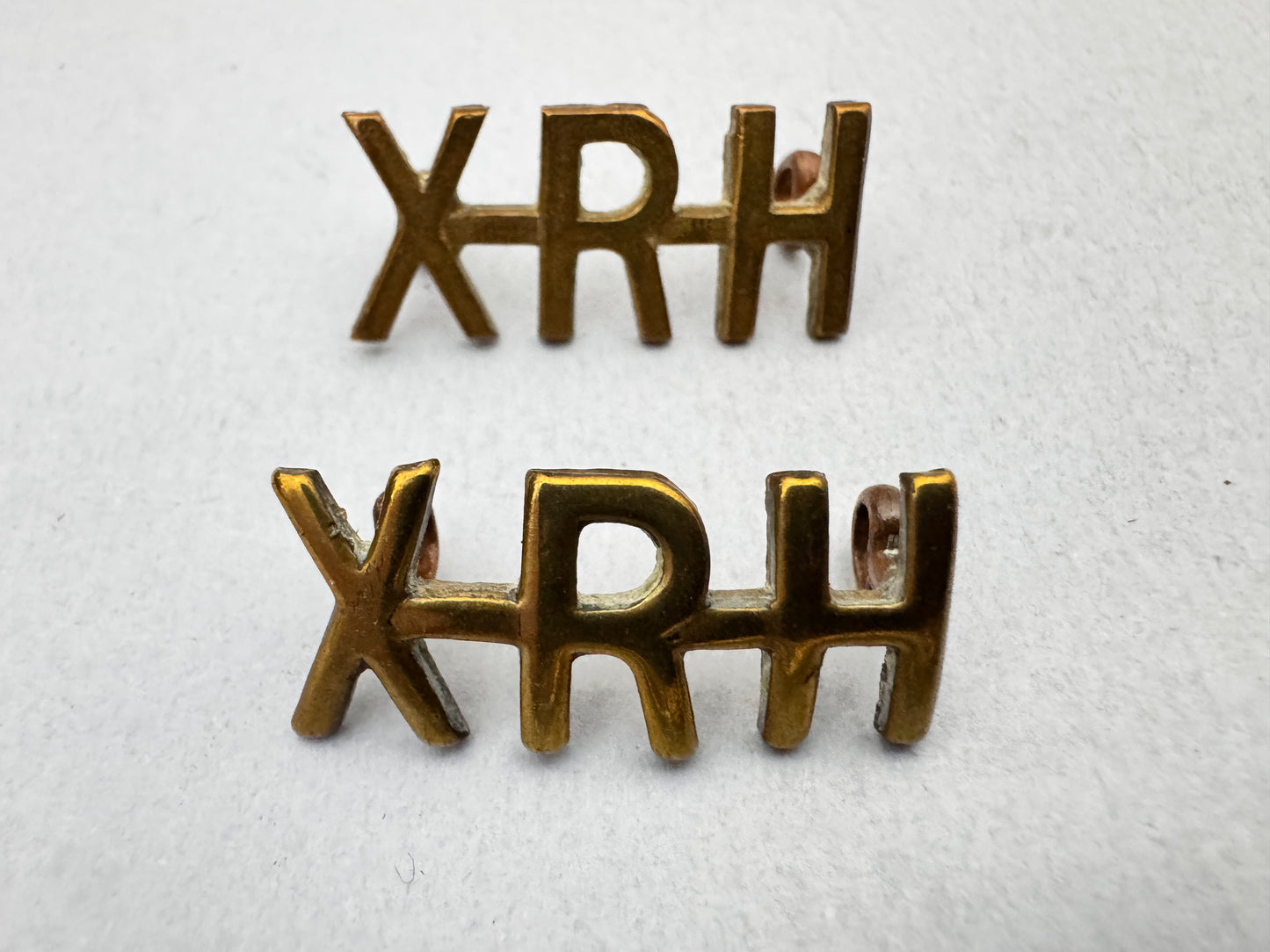 British Army 10th royal Hussars Uniform Shoulder Titles Pair XRH