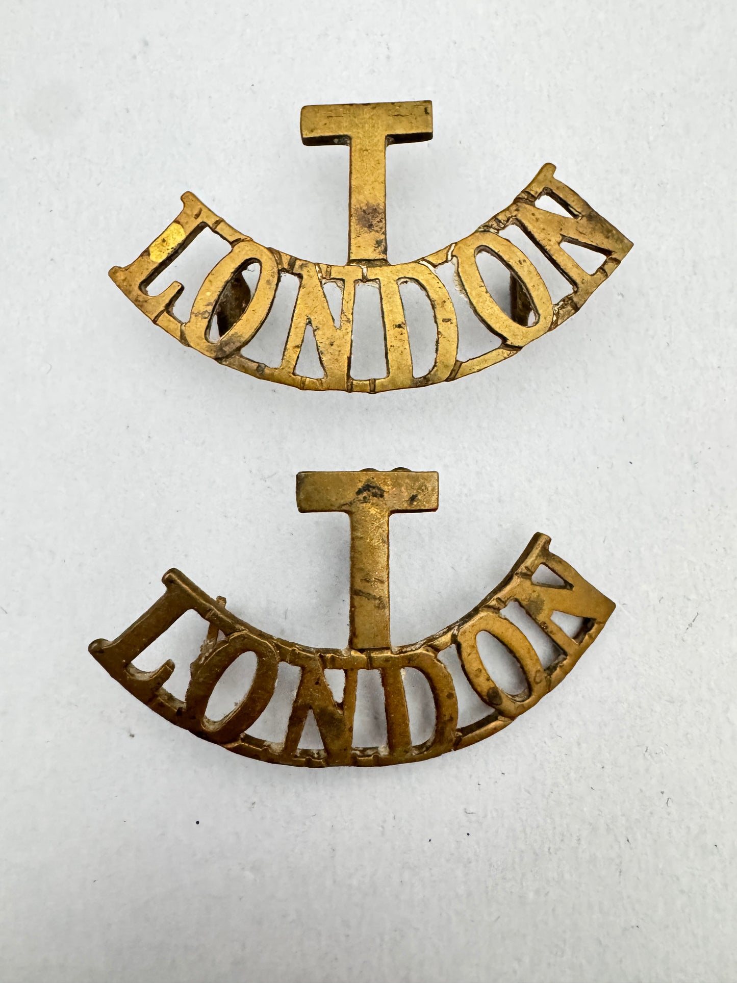 WW1 British Army London Regiment Territorials Shoulder Title Badges T.LONDON