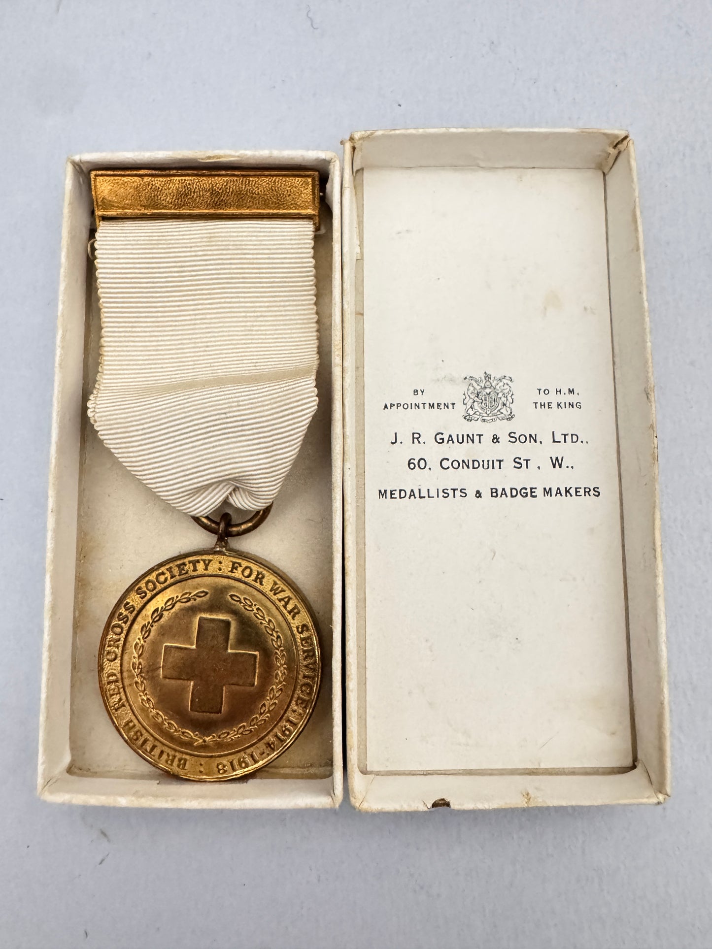 WW1 British Red Cross War Service Medal & Lapel Badges