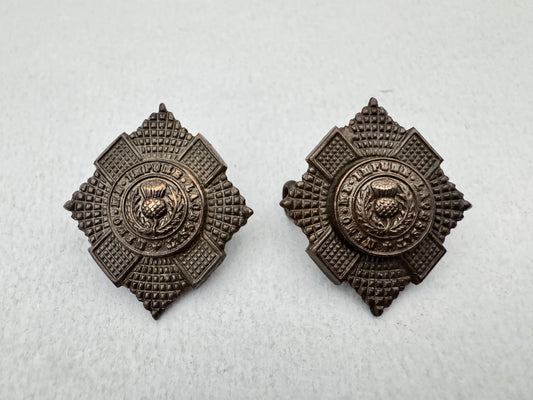 WW2 British Army Royal Scots Regiment Officer Collar Badges