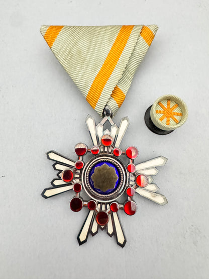 WW2 Japanese Order of the Sacred Treasure 5th Class Medal Cased