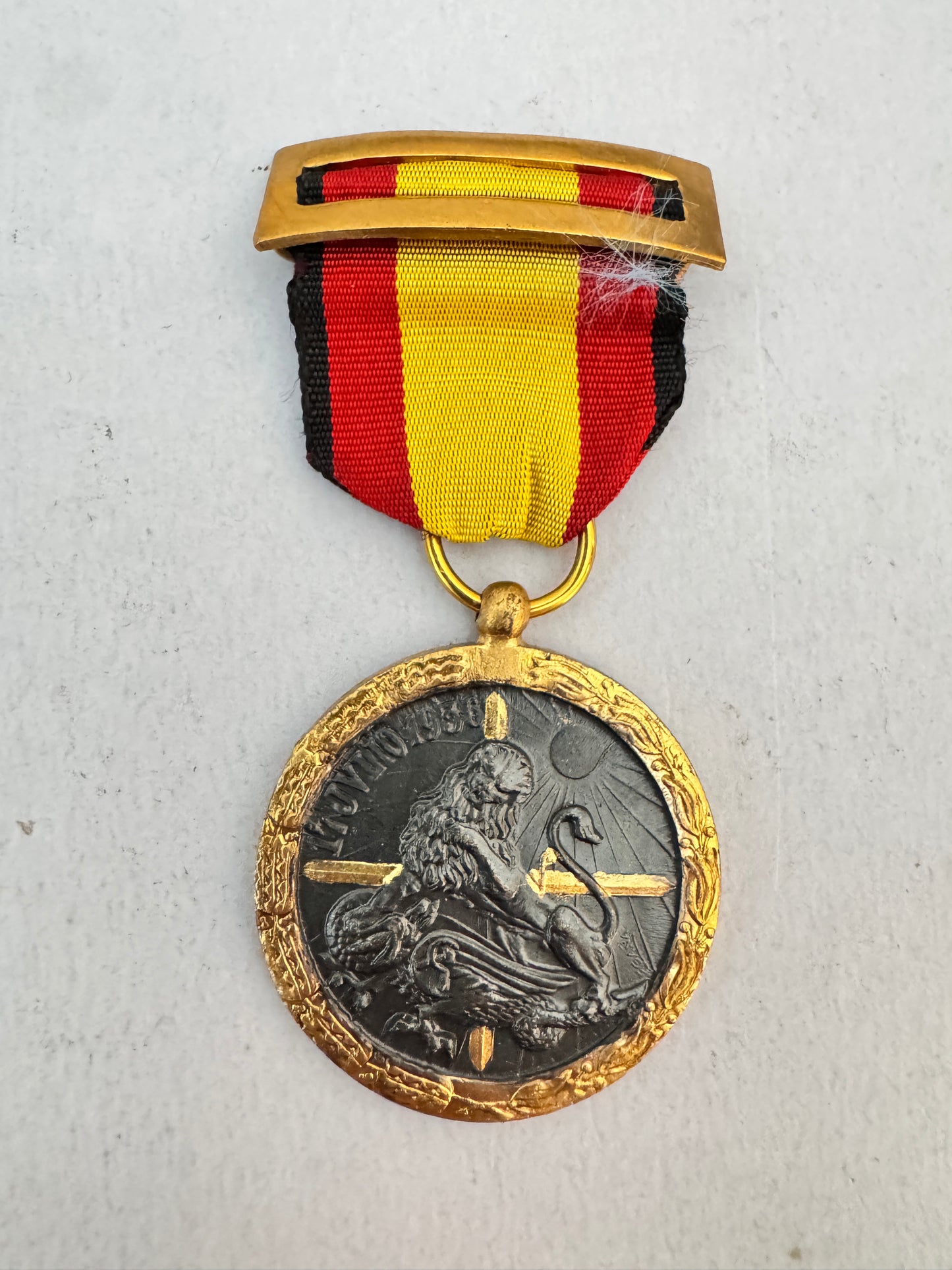 Spanish Civil War 1936-1938 Campaign Medal with Mount