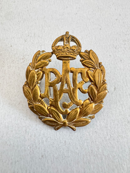 WW2 British Royal Air Force Cap Badge RAF