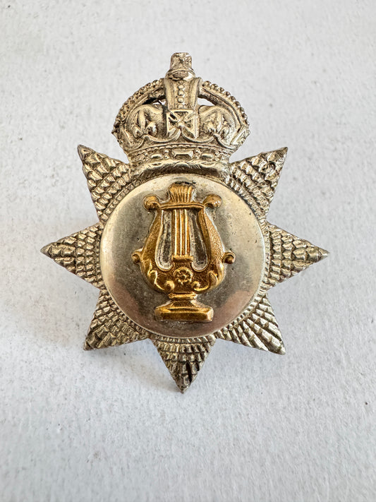 WW1 British Army Musicians Bandmaster Cap Badge