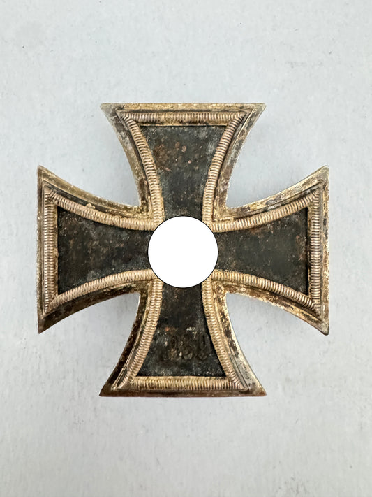 Iron Cross 1st Class Breast Badge L/50 Godet
