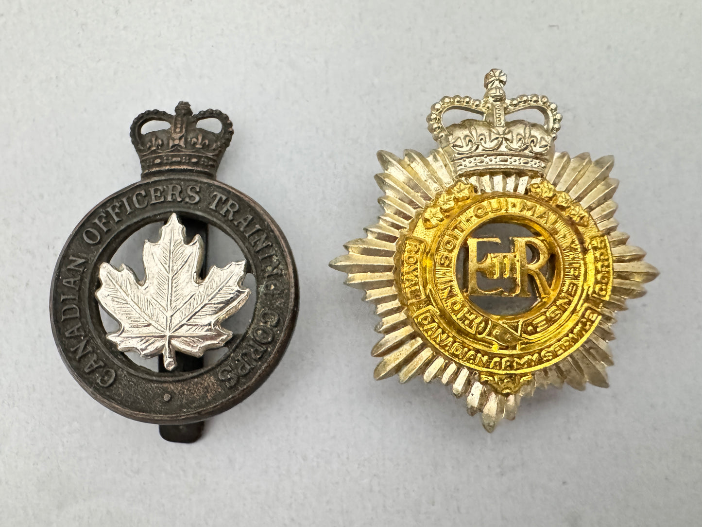 Post WW2 Canadian Army Cap Badges Lot