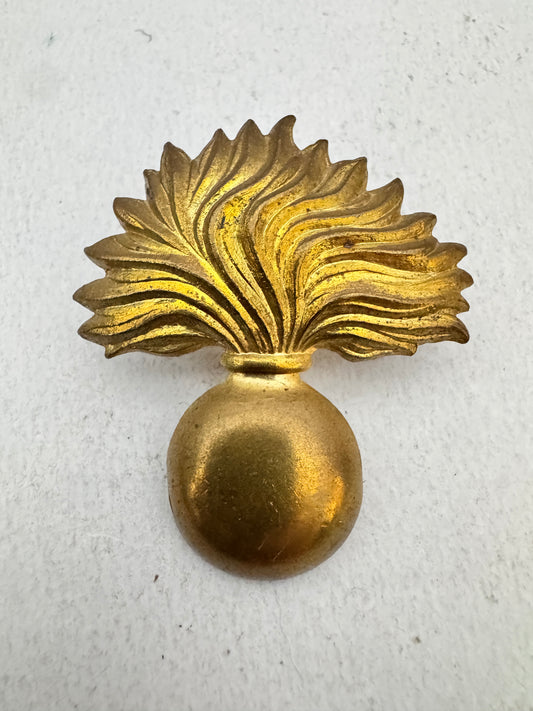WW2 Canadian Army Winnipeg Fusiliers Cap Badge SCULLY